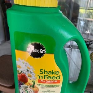 Meet your Posher, Sandy